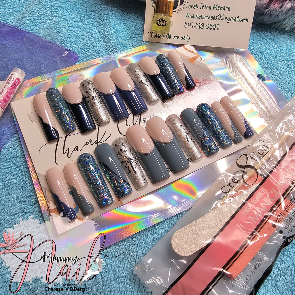 Blue Dandelion Press On Nails image 0